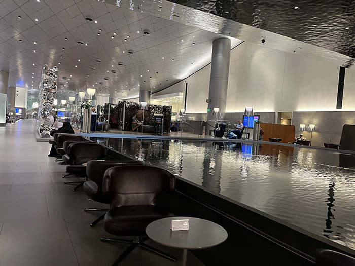 Al Mourjan Business Lounge