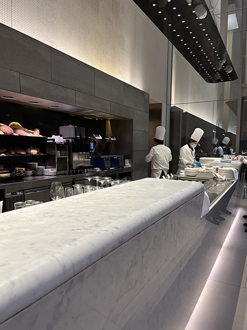 Al Mourjan Business Lounge